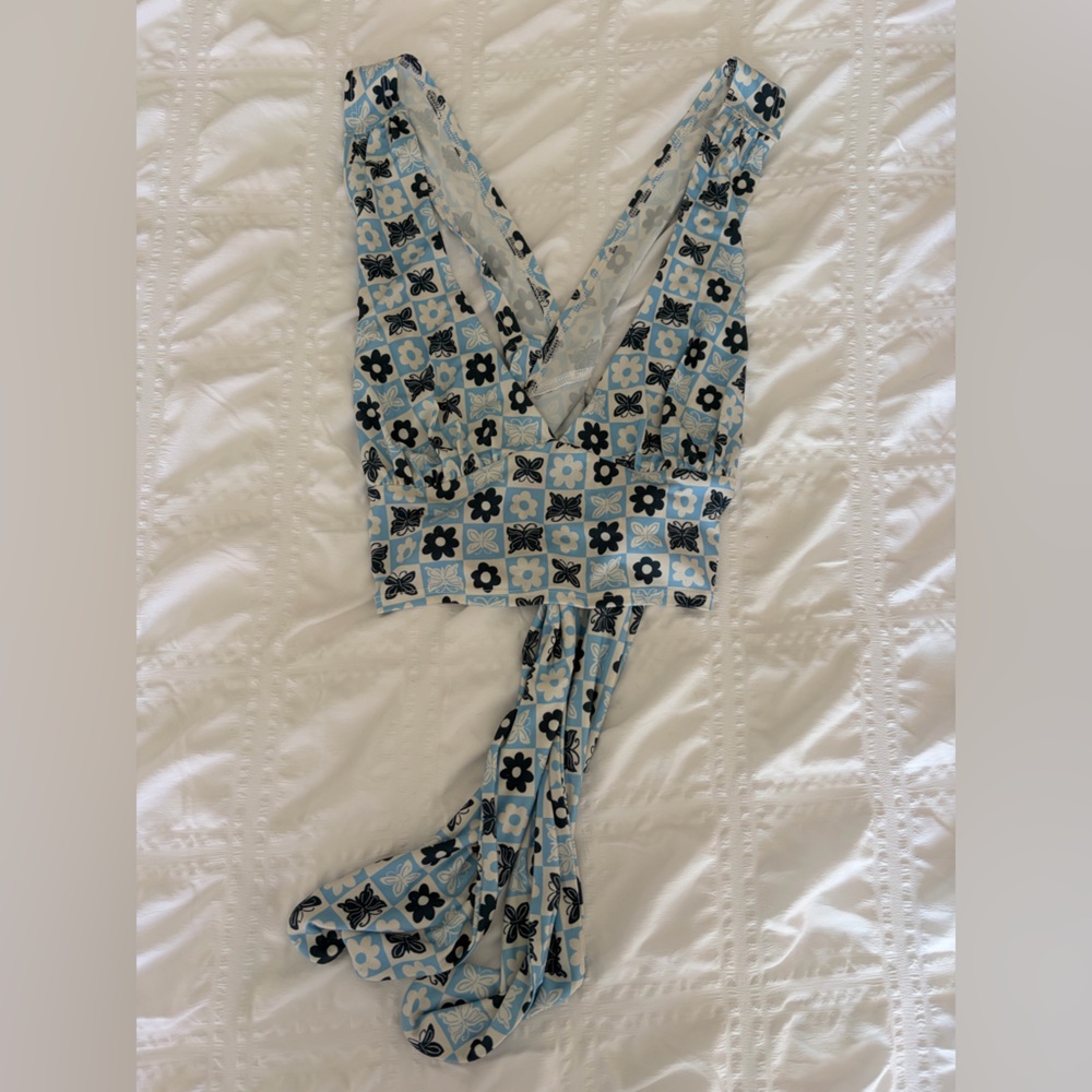 Urban Outfitters Blue Floral Tile Wrap Crop Top